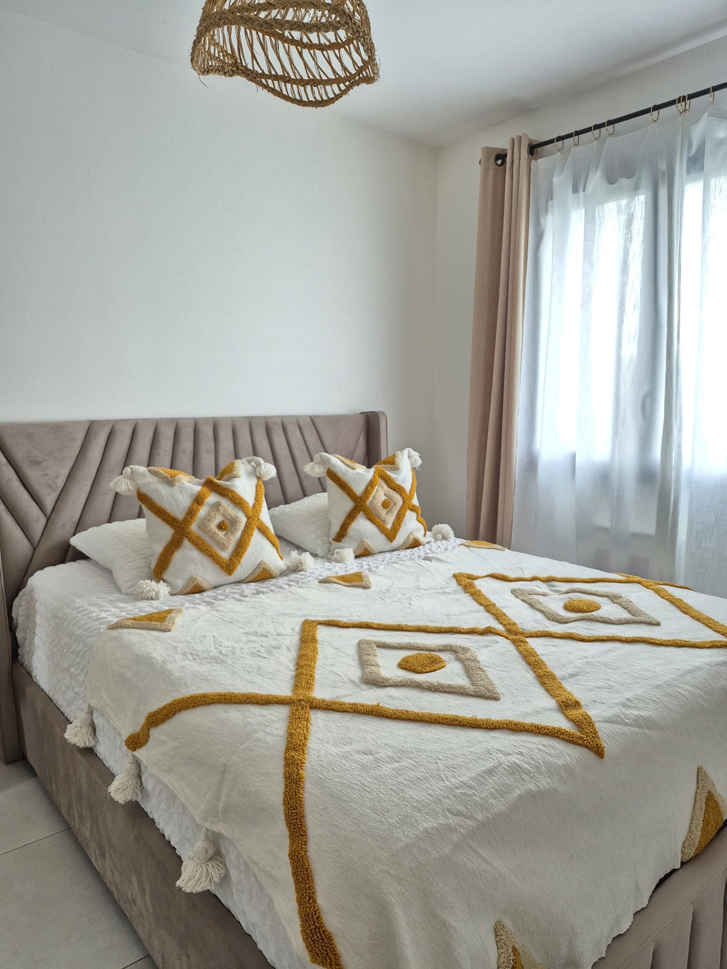 Ensemble couvre lit + 2coussins