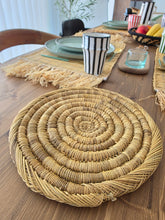 Charger l&#39;image dans la galerie, Dessous de plat tressé
