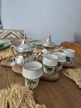 Charger l&#39;image dans la galerie, 🧉 Petit verre à thé – Motif palmier – Artisanat marocain
