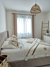 Charger l&#39;image dans la galerie, Ensemble couvre lit + 2 coussins
