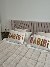 Charger l&#39;image dans la galerie, Coussin Habibi
