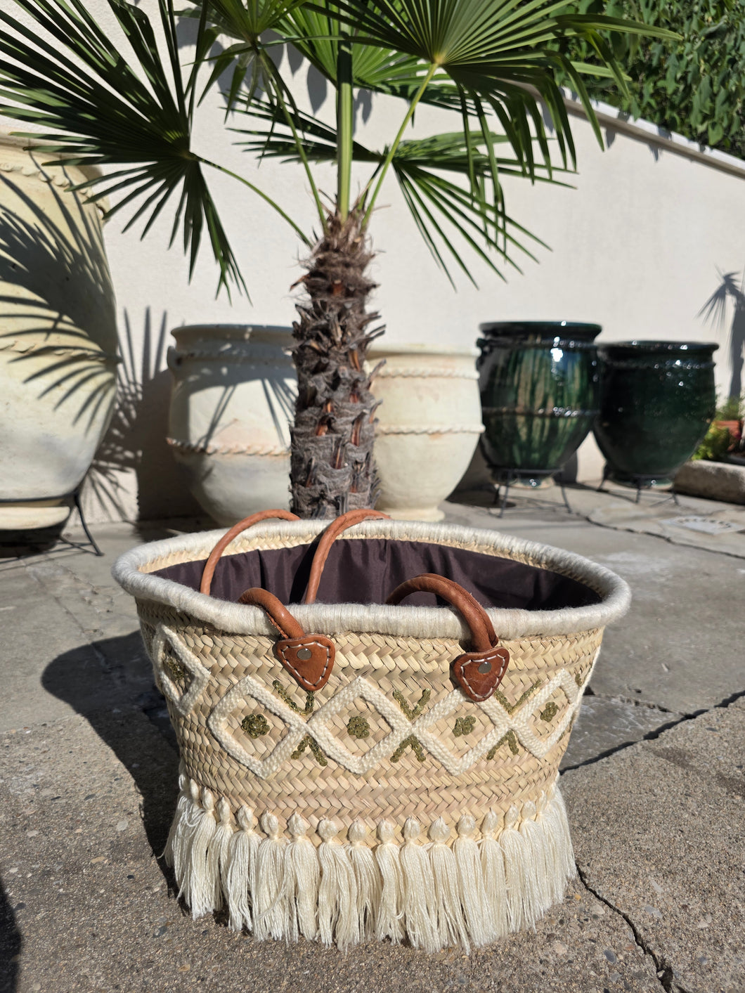 Panier “Sable d’Atlas” – Broderies & Franges Bohèmes