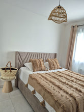 Charger l&#39;image dans la galerie, Ensemble couvre lit + 2 coussins

