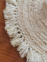 Charger l&#39;image dans la galerie, Set de table paille et laine
