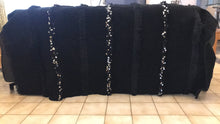 Charger l&#39;image dans la galerie, Tapis Handira Noir - 197x113cm
