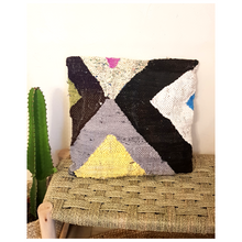 Charger l&#39;image dans la galerie, Housse de coussin boucharouite
