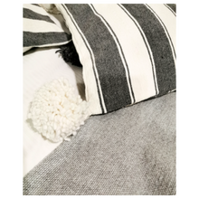 Charger l&#39;image dans la galerie, Housse de Coussin rayés anthracite
